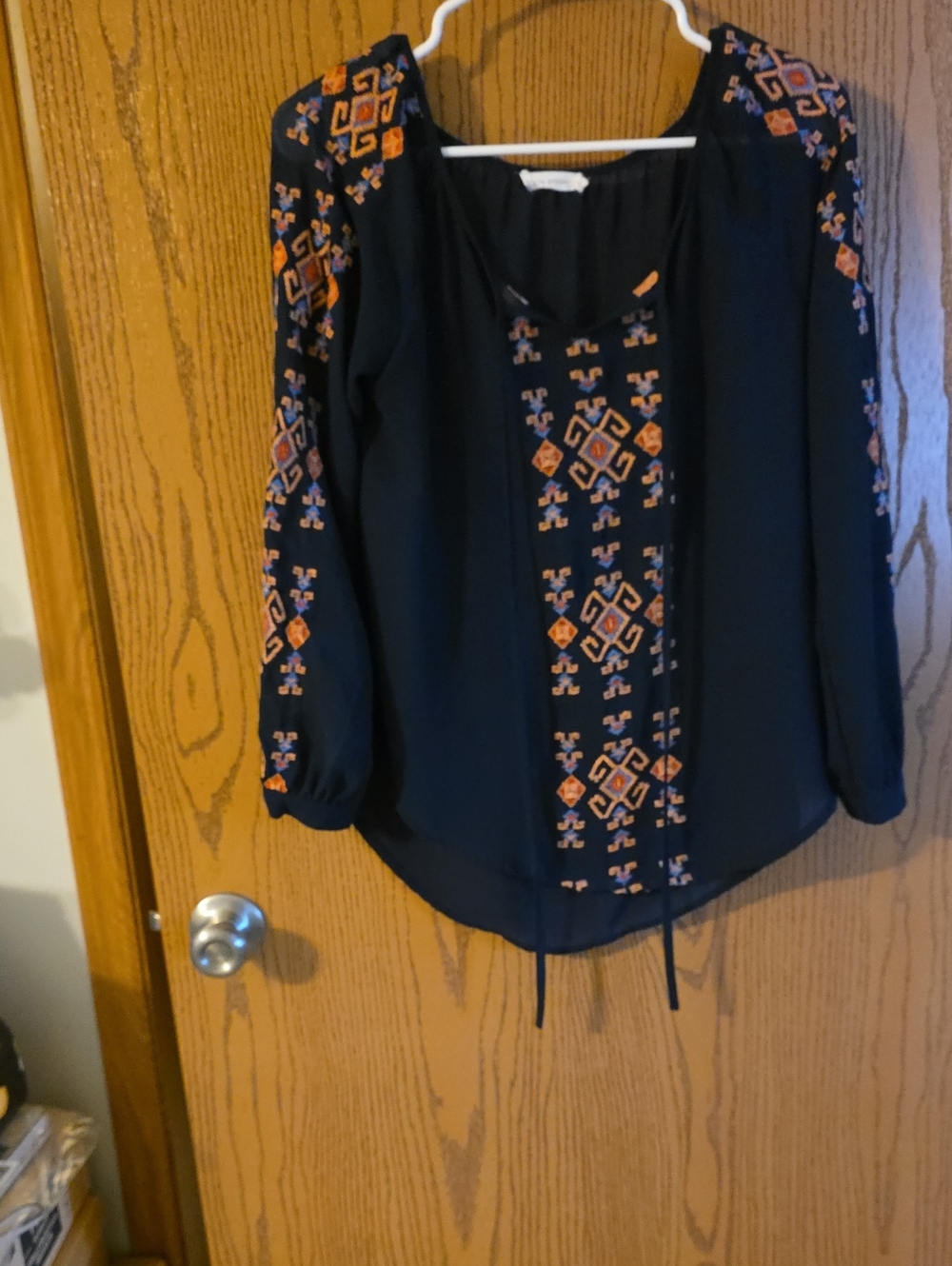 Embroidered Navy Blue Peasant Blouse with Orange Accents Ptp 19-20 L 26